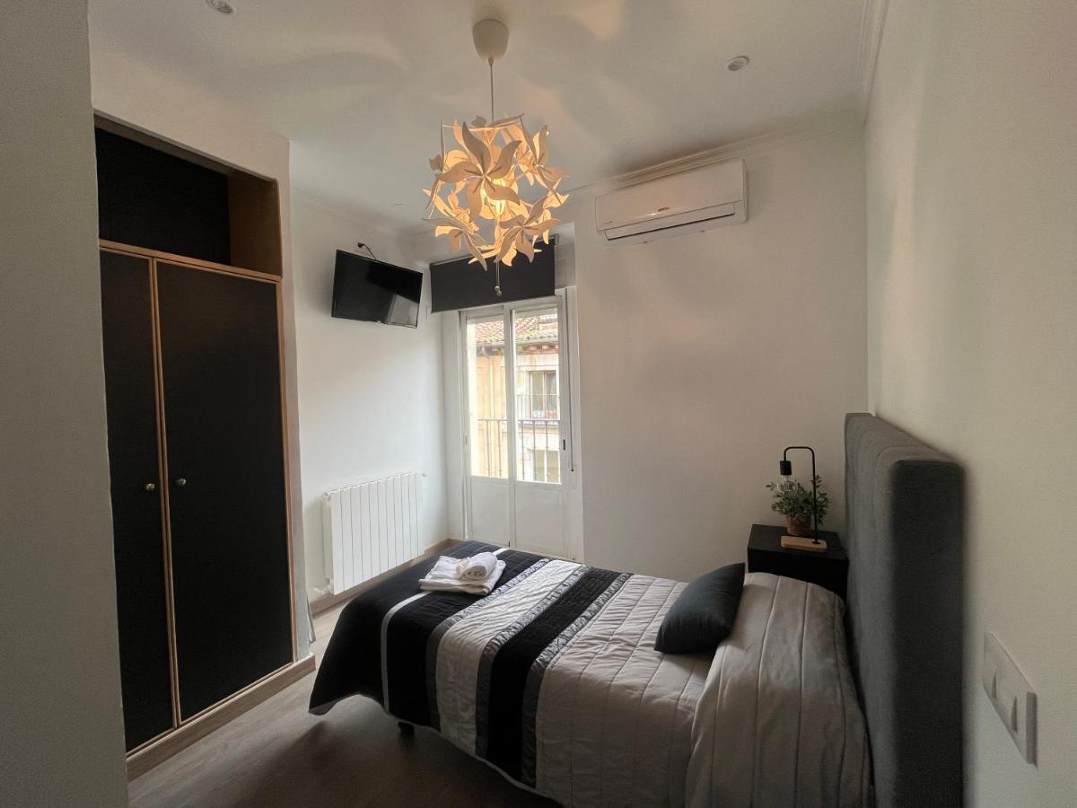 Hostal Inter Plaza Mayor Auto Check In Μαδρίτη Εξωτερικό φωτογραφία